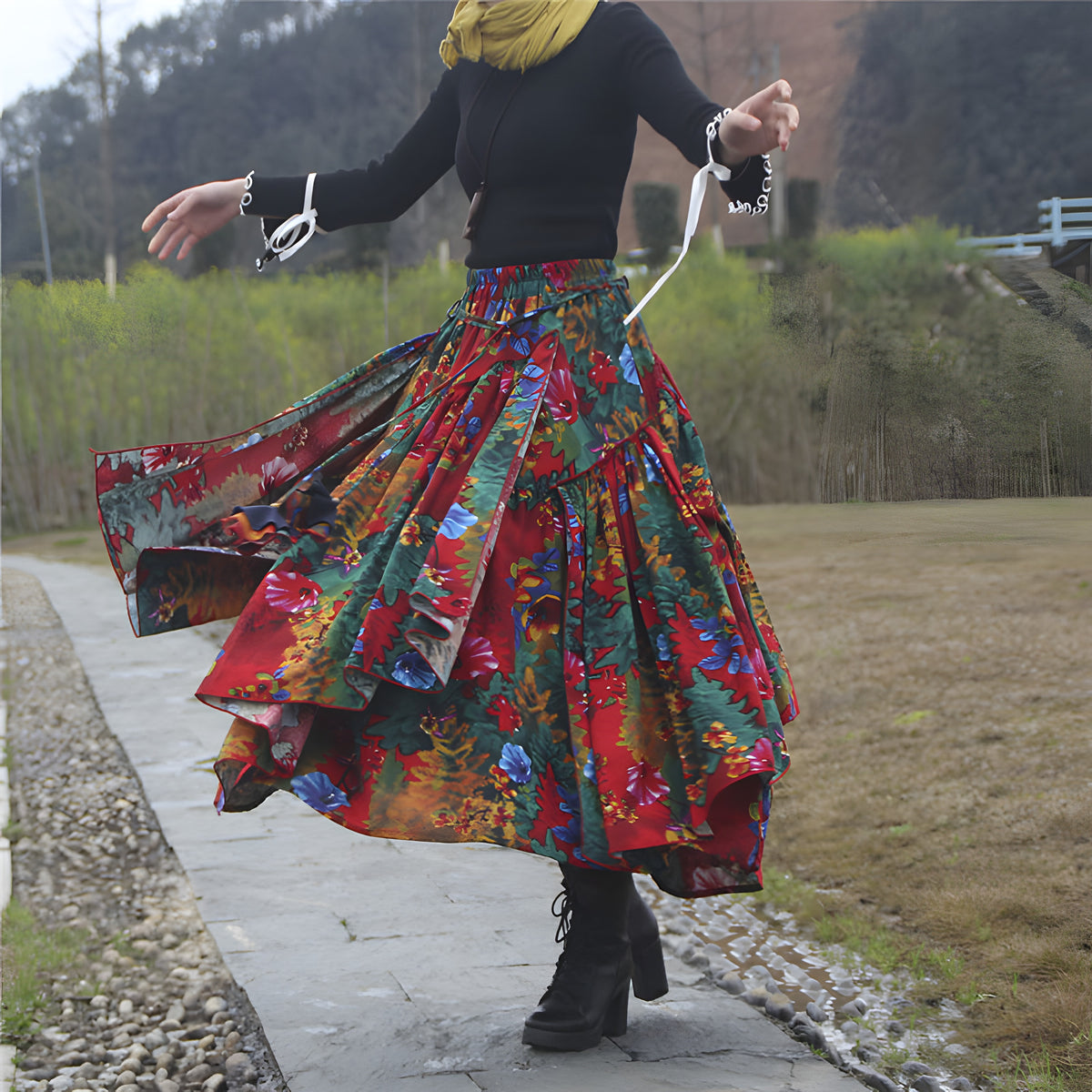 Jupe longue d'hiver hippie multicolore ample, imprimé floral et taille élastique
