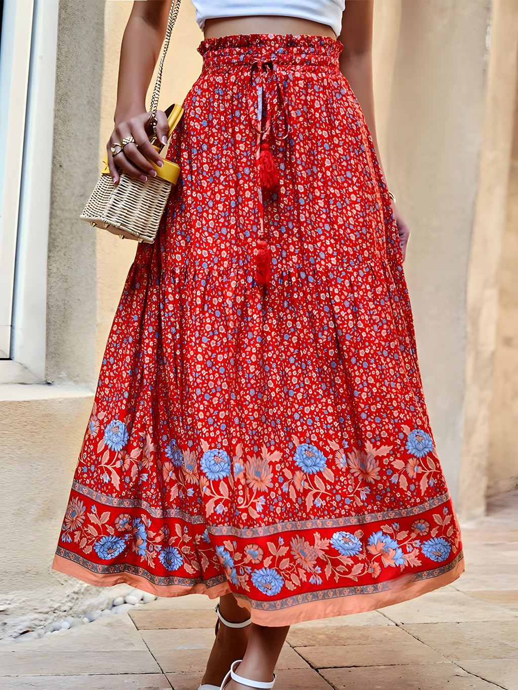 Jupe hippie rouge imprimé liberty, taille paperbag à pompons et bordure ethnique