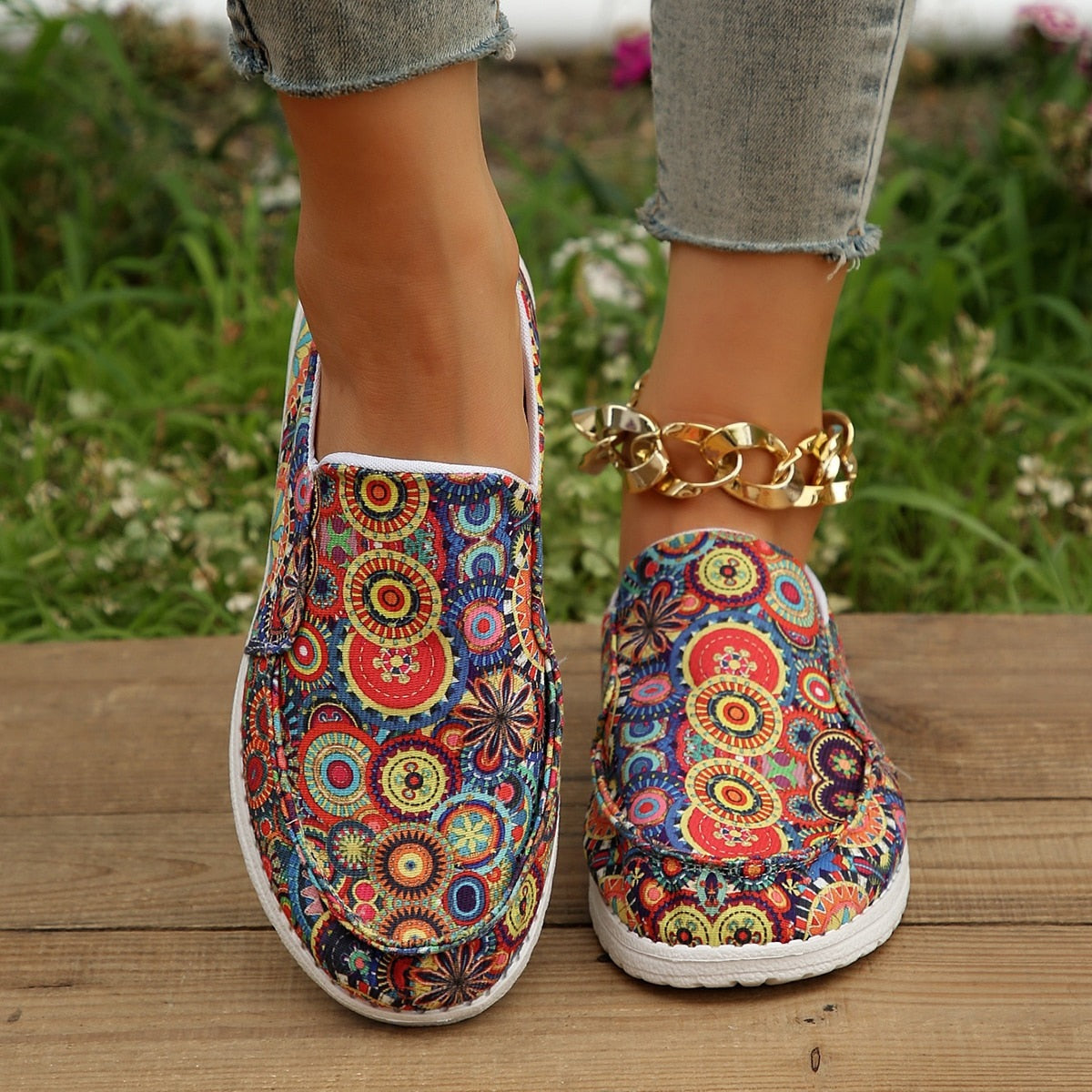 Slip-on mandala bohème, semelle blanche