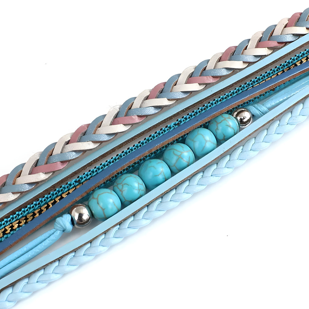 Gros plan sur les perles de turquoise veinées