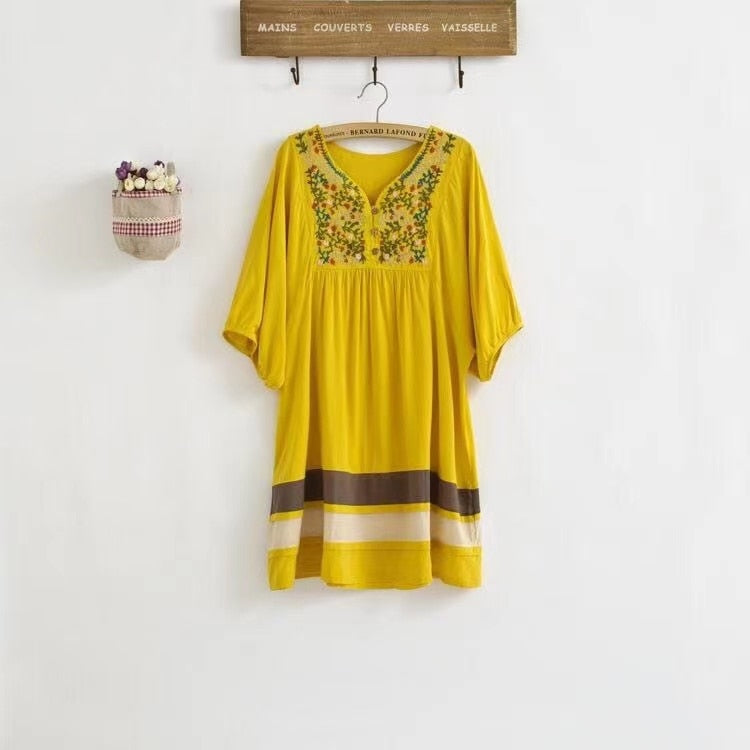 Hippie geborduurde tuniek