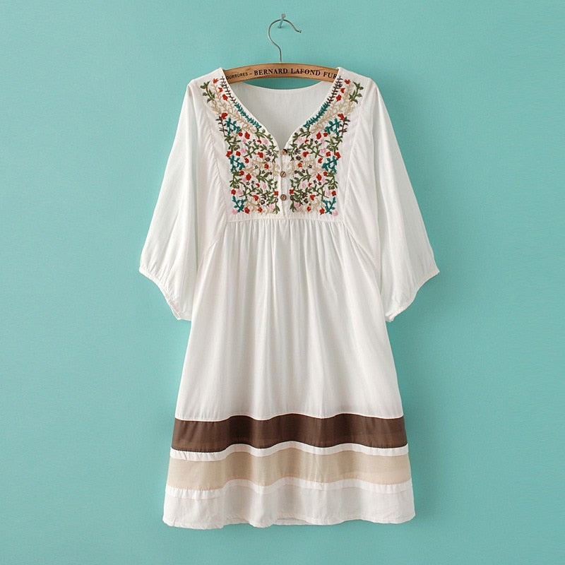 Hippie geborduurde tuniek