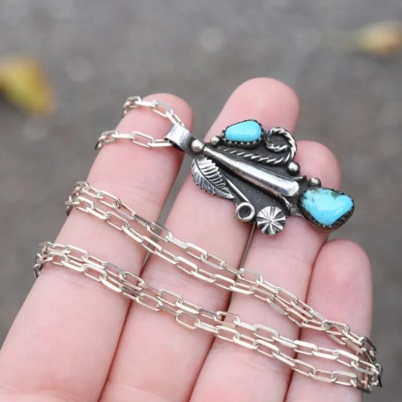 Collier Pendentif Bleu Turquoise
