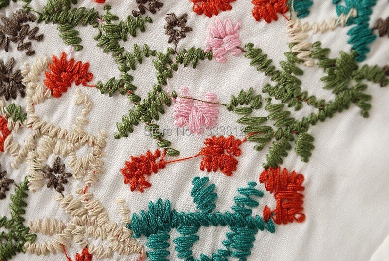 Hippie geborduurde tuniek