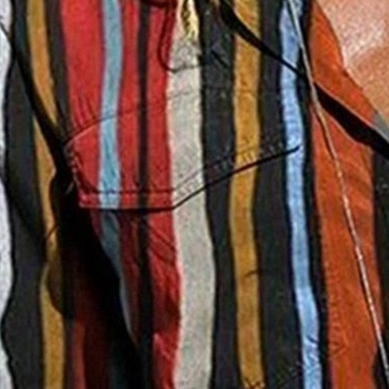 Gros plan des rayures verticales multicolores peintes Image