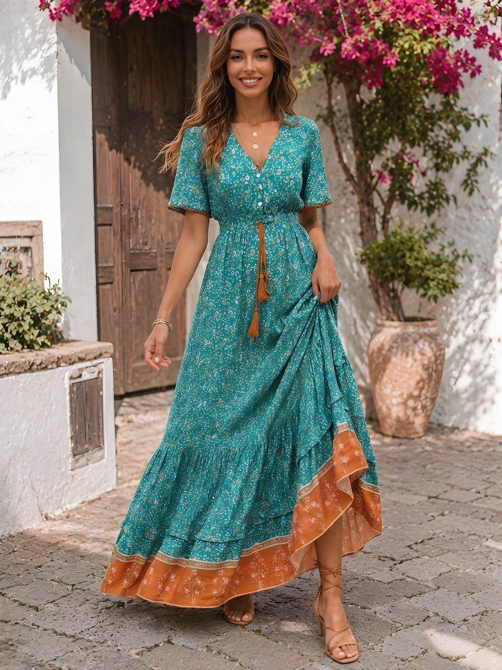 Hohes Hippie-Kleid