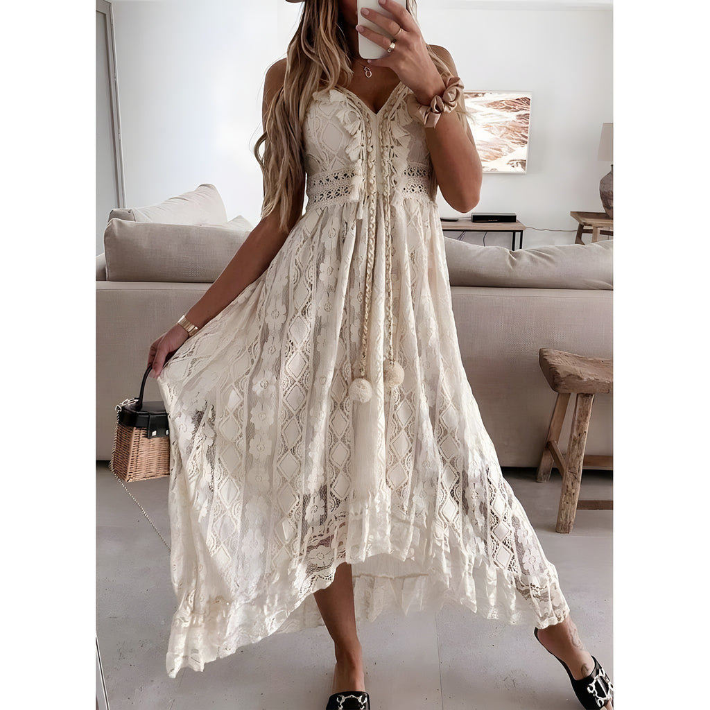 Robe Longue Blanche Bohème Hippie · Dentelle & Pompons