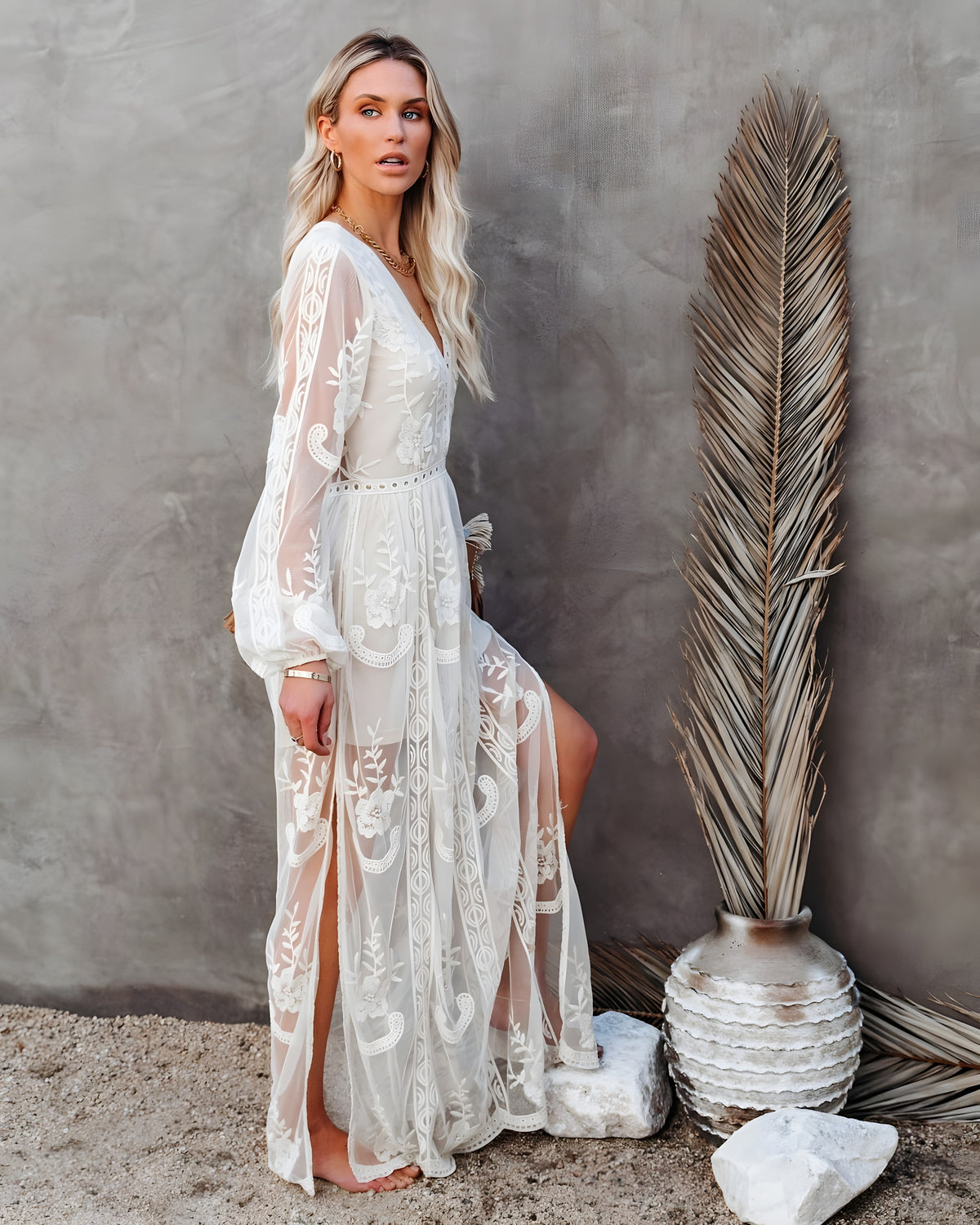 Weißes Hippie-Spitzenkleid