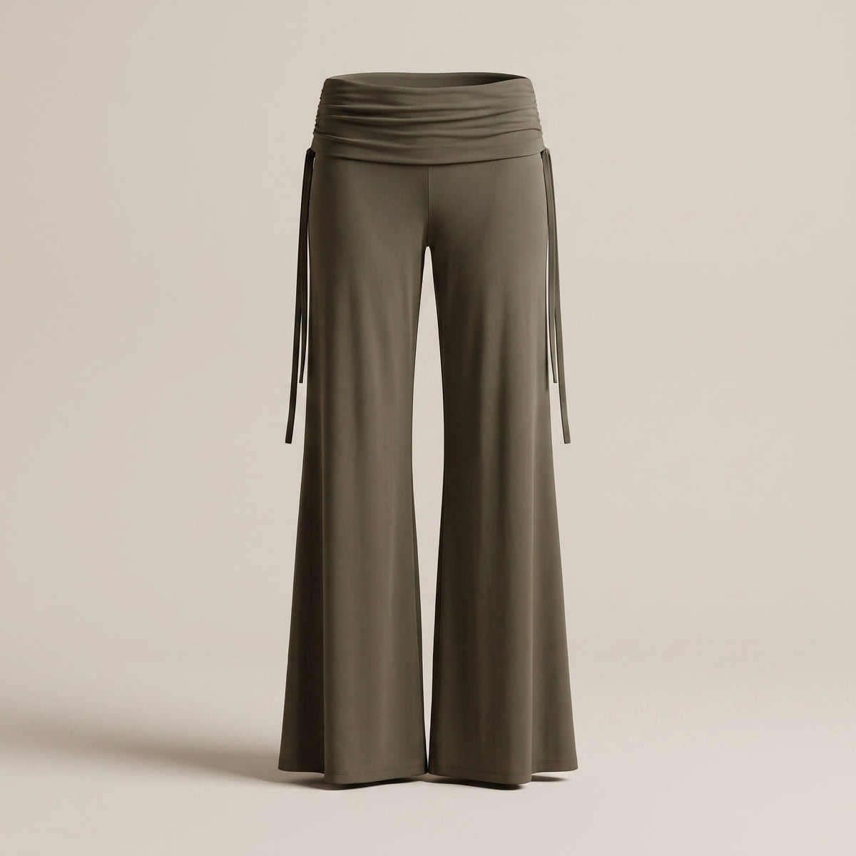 Pantalon hippie femme évasé kaki, packshot mannequin fantôme sur fond studio