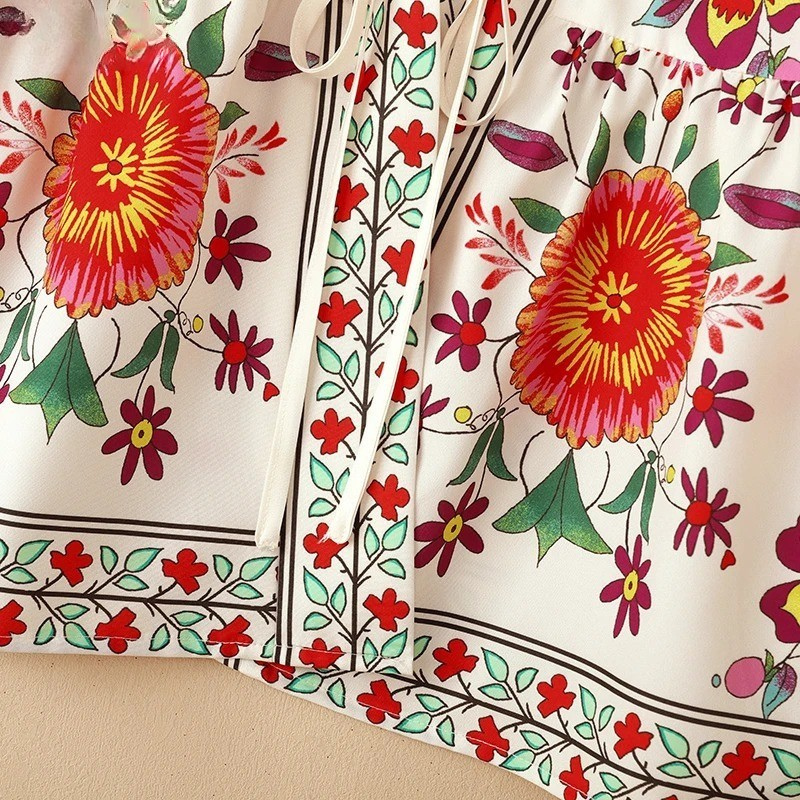 Veste Courte Bohème Fleurie