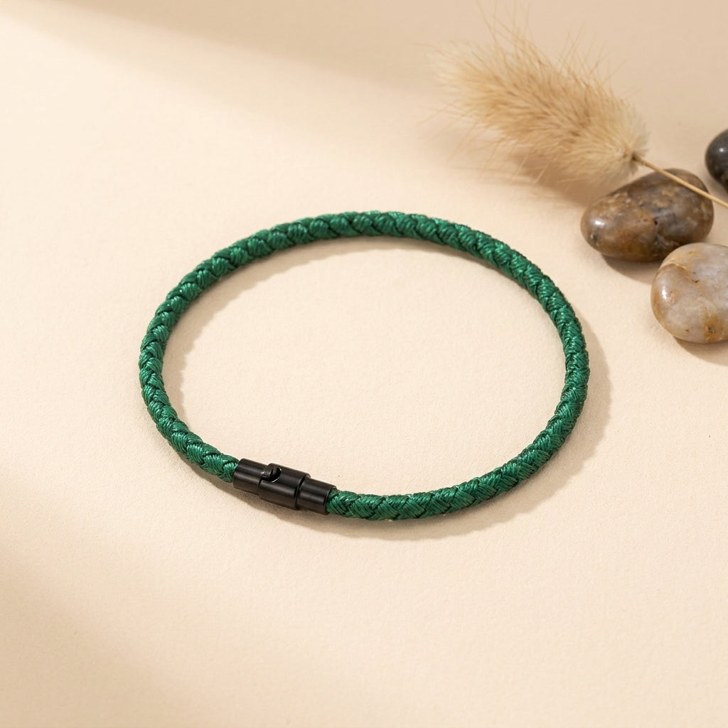 Bracelet corde tressée verte fermoir magnétique porte-bonheur