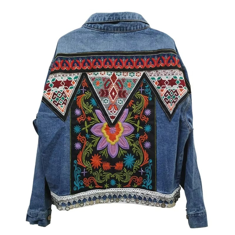 Veste en Jean Bohème à Broderies Florales